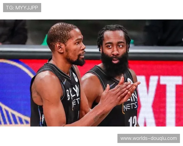 NBA直播斗球体育带你实时掌握最新比赛动态与精彩瞬间，享受极致观赛体验