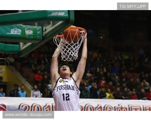 斗球直播篮球直播免费资源，随时随地畅享高清篮球比赛直播体验